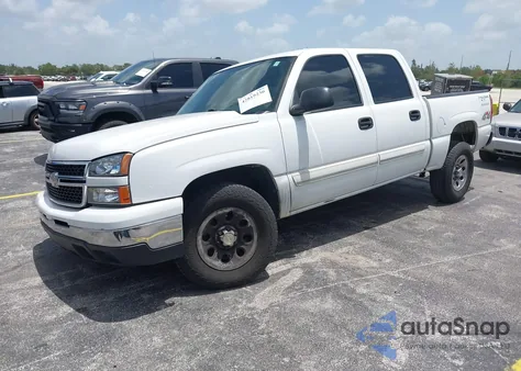 2006 Chevrolet Silverado K1500 from USA, damaged, VIN 2GCEK13V561288673